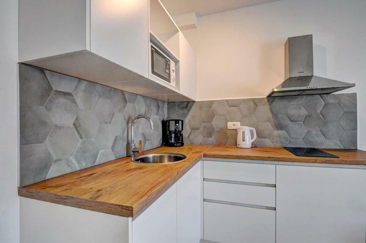 Apartman M Apartment พูลา ภายนอก รูปภาพ